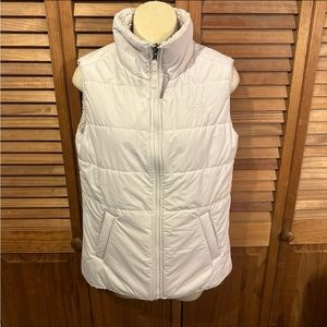 The North Face reversible Sherpa vest